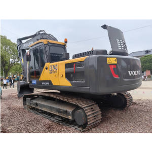 รถขุดตีนตะขาบ Volvo EC 240 ขนาด 24 ตัน รุ่นกลาง ใช้ระบบไฮดรอลิก มือสอง ประสิทธิภาพสูง พร้อมเครื่องยนต์เดิมจากโรงงาน สำหรับงานขุด - Product Image 2