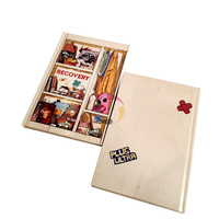 Livre de bande dessinée manga relié en couverture rigide personnalisée, impression offset CMJN, reliure cousue, feuilles de fin couleur pleine