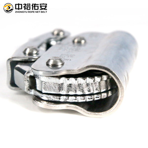 อุปกรณ์ป้องกันการตกแบบเชือกนิรภัย Zhongyu พร้อมระบบล็อคอัตโนมัติ ขนาด 8-16 มม. ผลิตจากเหล็กอัลลอยด์แบบรูเดียว - Product Image 4