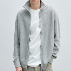 <span class=keywords><strong>Cardigan</strong></span> da <span class=keywords><strong>Uomo</strong></span> Personalizzato in Maglia Grigia Tinta Unita, Casual ed Elegante - Product Image 5