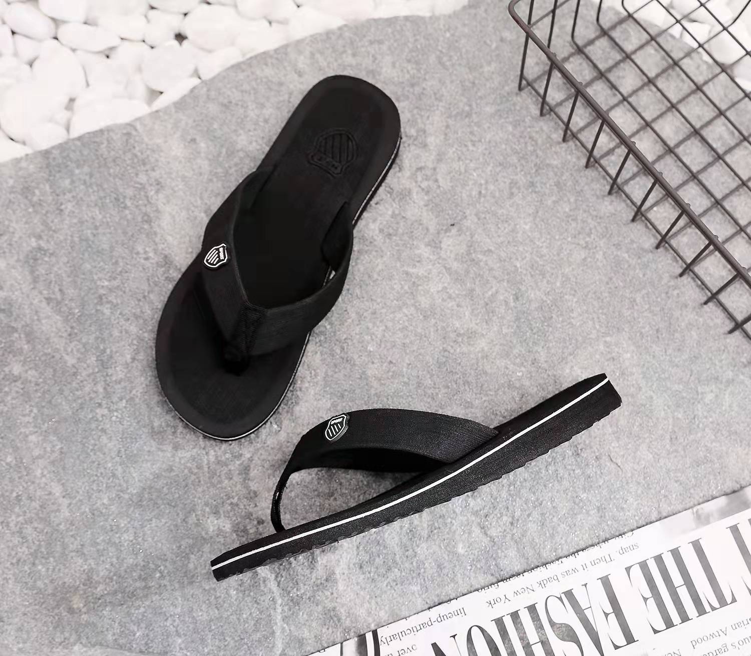 Summer Fashion Beach slippers EVA sole shoes outdoor sandals Casual flip flops for men
