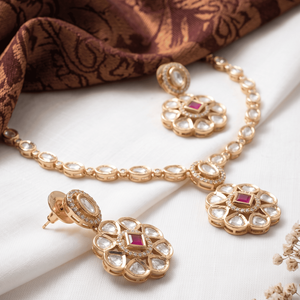 Elegante Conjunto de Collar con Colgante de Moissanita Chapado en Oro Rosa y Pendientes con Diseño Floral a Juego para Fiestas de Aniversario - Product Image 3