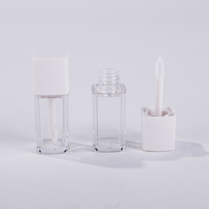 Chai Trong Mờ Mờ Màu Vàng Kim Loại Màu Đen Mờ Ống Son Bóng Vuông Nhỏ Dễ Thương 5.5Ml - Product Image 6