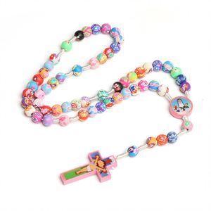 สร้อยคอเด็ก Mecrt Rosary พร้อมจี้พระเยซูรูปกางเขนทำจากดินโพลิเมอร์หลากสี  พร้อมลูกปัดและโซ่  เหมาะสำหรับงานศีลมหาสนิท งานรับศีลล้างบาป ของขวัญสำหรับเด็ก - Product Image 5