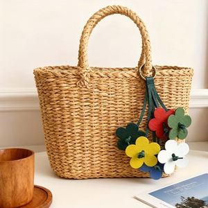 Fashionable PU Leather Keychain with Colorful Floral Pattern Vibrant Flower Pendant Fresh Keychain Flower <b>Bag</b> <b>Charm</b> - Product Image 1