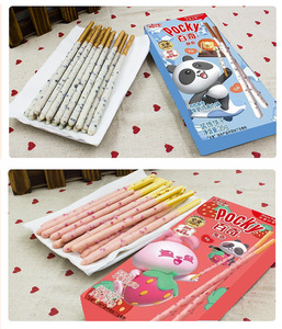 บิสกิตไส้ครีมชีสช็อกโกแลตขายส่ง 35 กรัม คุกกี้เคลือบ <span class=keywords><strong>Glico</strong></span> แบบแท่ง <span class=keywords><strong>Pocky</strong></span> แท่งบิสกิตกรอบ แท่งขนมหวานไส้ครีม - Product Image 5