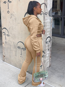 Prodotti di tendenza 2026 <span class=keywords><strong>vestiti</strong></span> invernali per donne con top in pile spesso e pantaloni a zampa impilati - Product Image 6