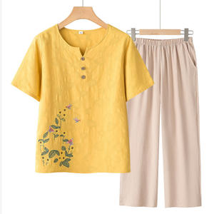 Traje <span class=keywords><strong>de</strong></span> <span class=keywords><strong>Verano</strong></span> <span class=keywords><strong>de</strong></span> Manga Corta para Mamá, Conjunto <span class=keywords><strong>de</strong></span> Dos Piezas con Textura y Bordado para <span class=keywords><strong>Abuela</strong></span>, Ropa Casual <span class=keywords><strong>de</strong></span> Talla Grande para Personas Mayores - Product Image 1