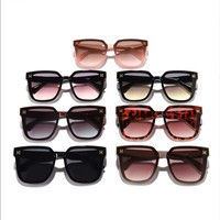 Nouvelles Lunettes de Soleil Coréennes Carrées 2026 en PC, Effet Amincissant Premium, Anti-UV UV400 pour l'Extérieur