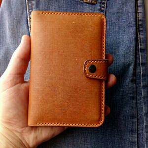 Fabricación de Porta Pasaportes Personalizados, Funda para Pasaporte, Funda para Tarjetas, Cartera de Cuero Suave para Pasaportes para Hombres y Mujeres - Product Image 1