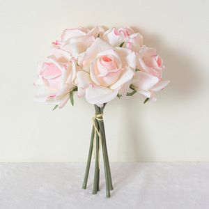 Bouquet de roses artificielles Flower Delight, 5 têtes, fleurs en soie pour mariage, décoration de la maison, accessoires de photographie - Product Image 2