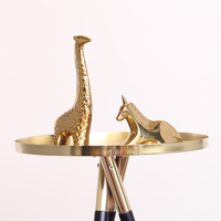 Décoration moderne de la maison, figurines de licorne dorée, ornements de sculpture d'animaux en céramique nordique pour la décoration du salon
