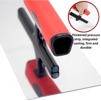 Finition de truelle de rendu de plâtrage concret de mur d'acier inoxydable avec le grattoir en caoutchouc de mur de poudre de mastic