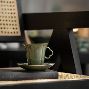 Yue Kiln Celadon Vintage <span class=keywords><strong>taza</strong></span> de té hecha a mano Oficina té Infusor <span class=keywords><strong>taza</strong></span> de café <span class=keywords><strong>con</strong></span> posavasos Set <span class=keywords><strong>taza</strong></span> - Product Image 5