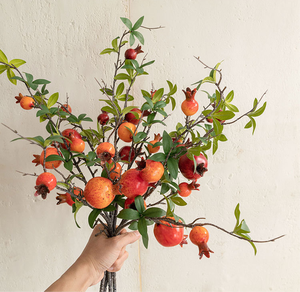 Lebensechter Rot-Orangefarbener Einzelner Künstlicher Granatapfelzweig für Heim, Küche, Hochzeit, Party, Feiertagstisch-Dekoration - Product Image 5