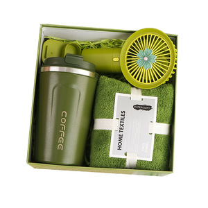 Gorgoue Green Gift Set With Tumbler And Umbrella Uv50 Plus For Graduation And Business Gifts - Product Image 3