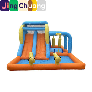 Château gonflable pour enfants avec double toboggan, pulvérisation d'<span class=keywords><strong>eau</strong></span>, trampoline intérieur et extérieur, grand trampoline à pendule avec <span class=keywords><strong>fil</strong></span> <span class=keywords><strong>de</strong></span> protection - Product Image 4