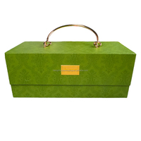 Boîte cadeau magnétique de luxe personnalisée, boîte en carton rigide de qualité supérieure avec poignée pour emballage cadeau haut de gamme