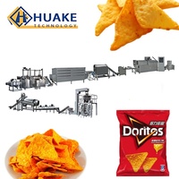 Ligne de production automatique de chips de maïs triangulaires Doritos, extrudeuse à double vis pour la fabrication de chips