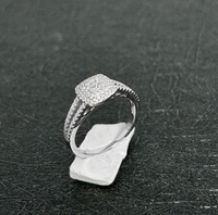 Bijoux en Zircon de forme carrée à la mode anneaux cercle à tige fendue pavé personnalisé bague de fiançailles en argent Sterling 925 pour les femmes
