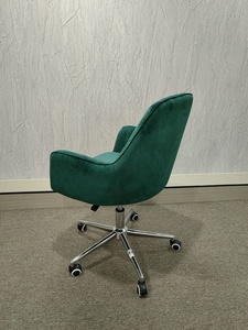เก้าอี้รับประทานอาหารโรงแรมหรูหราทันสมัยสีเขียวมะกอกกำมะหยี่แบบหมุนได้ - Product Image 4