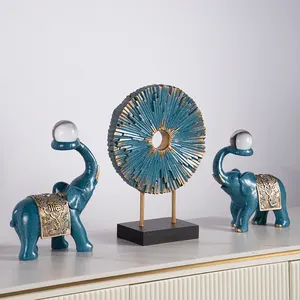 Kerajinan Resin Mode Baru Ornamen Gajah Kecil Gaya Eropa Rumah Ruang Tamu Dekorasi Hewan Seni Dekoratif