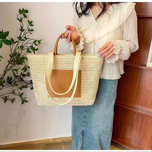 กระเป๋าถือชายหาดทรงสวย ขนาดใหญ่ จุของได้เยอะ มีหูหิ้วสองข้าง ทำด้วยมือจากวัสดุหวาย กระเป๋าสะพายไหล่สานสำหรับผู้หญิง - Product Image 6