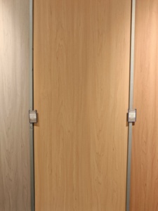 Planche à jointures collées de qualité supérieure pour la menuiserie, la fabrication d'armoires et les projets créatifs de travail du bois - Product Image 2