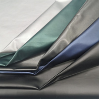 Tissu pongé de surface PU léger et brillant 100% polyester sans lavage pour doudoune sauna costumes parka imperméable