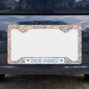 Moments Design Studio – Support de plaque d'immatriculation floral « Kindness » pour voitures, durable et élégant, entreaxe de 175 mm, options en plastique - Product Image 2