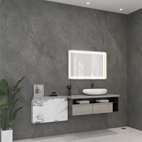 Panneau mural moderne en PVC imperméable et ignifuge avec garantie de 3 ans pour la décoration murale des appartements, des salles de divertissement et des salles de bain