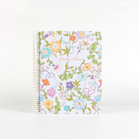 Carnet à spirales A5 sur le thème floral violet clair avec pages intérieures colorées des calendriers mensuels et hebdomadaires, 100 feuilles