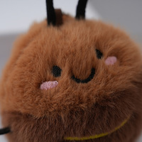 Porte-clés peluche cafard mignon populaire, poupée insecte amusante en peluche, ornement suspendu pour sac à dos, pendentif jouet créatif et original