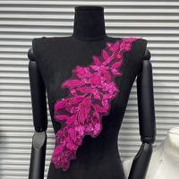 Patch en tissu à mailles avec des perles de feuilles, de fleurs, de paillettes et des perles pour ongles