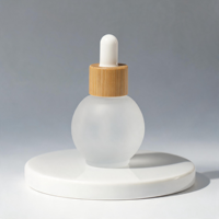 Mini-ventilateur portable haute efficacité à refroidissement rapide avec fonction oscillante pour chambre, bureau, extérieur et flacon compte-gouttes