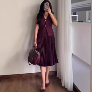 2025 di serie nuovo gilet Casual gonna a pieghe abito modello solido stile europeo americano per il pendolarismo estivo - Product Image 2