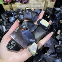 Agate fluorescente naturelle avec réaction UV, cristal énergétique, pierre brute polie de forme libre pour la décoration