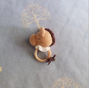 Bé Rattle sợi crocheting Amigurumi động vật Rattle dệt kim Teether mọc răng Set dệt kim Ngựa đồ chơi - Product Image 6