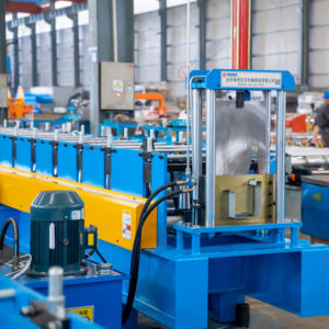 Gran oferta, máquina formadora de rollos de canalón Vally para techo de agua de lluvia completamente automática, máquina de canalón <span class=keywords><strong>Ironman</strong></span>, máquina de canalón de agua de lluvia - Product Image 1