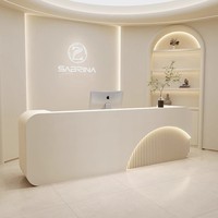 Bureau de réception en bois moderne et durable, conçu pour les salons de beauté, les bureaux, les hôtels, les hôpitaux, les espaces commerciaux