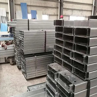 ASTM A36 Section formée à froid en acier galvanisé profilé structurel en forme de C entretoise en acier fendue C U Z poutre C purlin en acier