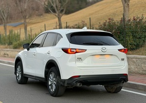 <span class=keywords><strong>Mazda</strong></span> <span class=keywords><strong>CX</strong></span>-<span class=keywords><strong>5</strong></span> 2023, Auto Nuevo y Usado, Negro, Volante a la Izquierda, Automático, Gasolina, SUV, Origen China - Product Image 2