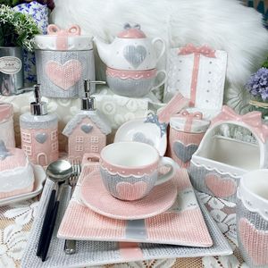 ขวดเจลล้างมือเซรามิกสีชมพูสุดสร้างสรรค์ อุปกรณ์อาบน้ำในห้องน้ำ ของตกแต่งบ้าน - Product Image 4