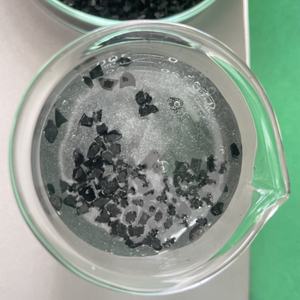 Poudre de charbon actif, agent chimique auxiliaire, haute pureté 98%, haute efficacité, meilleure qualité, prix par tonne, traitement de l'eau - Product Image 1