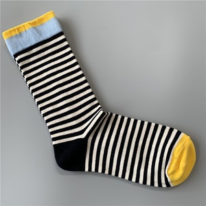 Nouvelles chaussettes tendance françaises amusantes style peinture à l'huile, artistiques, colorées, joyeuses, mi-mollet, en coton pour <span class=keywords><strong>femme</strong></span>, été - Product Image 2