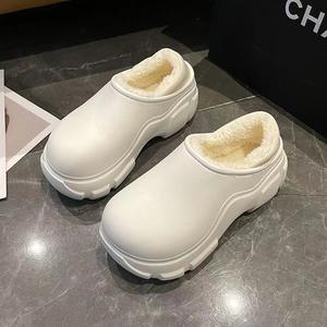 <span class=keywords><strong>Mules</strong></span> à talons hauts doublées de fourrure imperméables pour femmes sabots à talons compensés avec semelle intérieure confortable en EVA <span class=keywords><strong>Mules</strong></span> d'hiver antidérapantes - Product Image 6