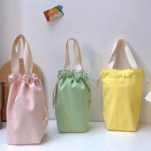 Sac fourre-tout portable en toile pour bouteille d'eau, pochette en toile pour tasse avec cordon de serrage, petite taille pour usage extérieur, vente en gros - Product Image 2