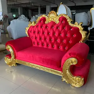 Pemasok Foshan Sofa Pernikahan Mewah Set Furnitur Aula Acara Merah Emas Kursi Perjamuan Raja Mempelai Laki-laki