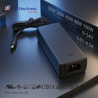 Adaptateurs de haute qualité 9V 15V 18V 21V 24V 32V 54V 1.5a 2.6a 4.5a, fournisseurs d'alimentations de bureau 45W 48W avec prise C6 C8 C14 C18