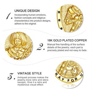 Collar con Colgante de Santa Juana de Arco Chapado en <span class=keywords><strong>Oro</strong></span> de 18K sobre Cobre, Letras Esmaltadas en Negro, Joyería Católica de Coraje al por Mayor - Product Image 6